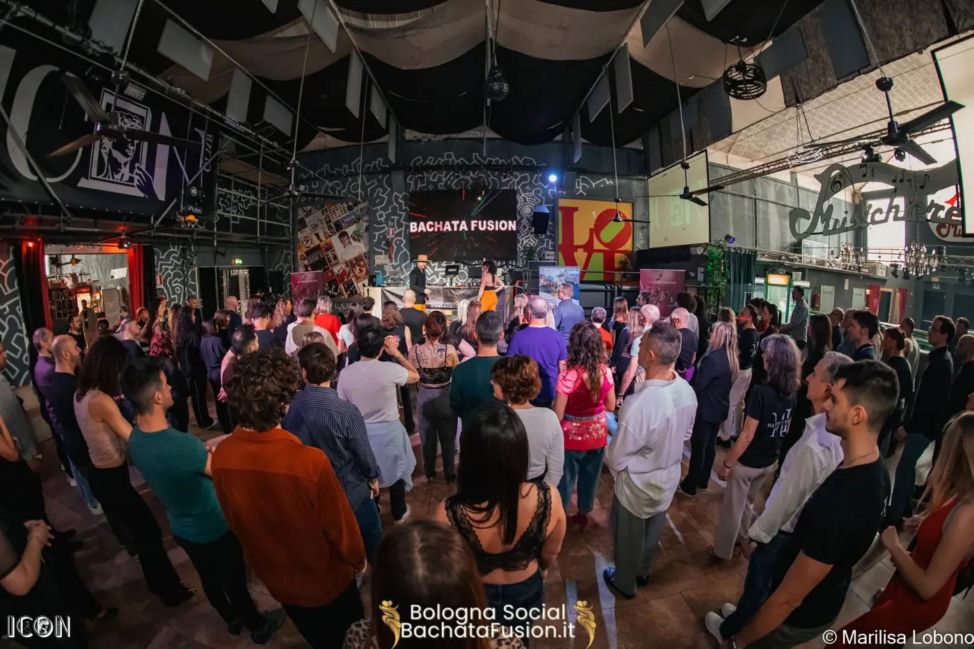 Bologna Social, prima edizione: la sala dell'Icon Club piena